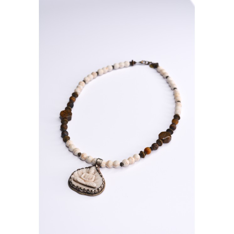 Collier Ethnique - Bouddha petit modèle -Howlite Œil de Tigre mate