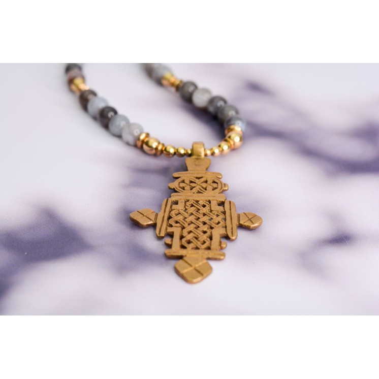 Collier ethnique- Croix éthiopienne - Grenat