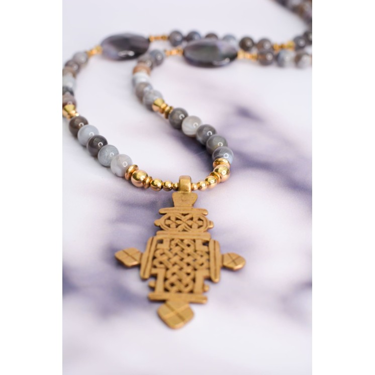 Collier ethnique- Croix éthiopienne - Grenat