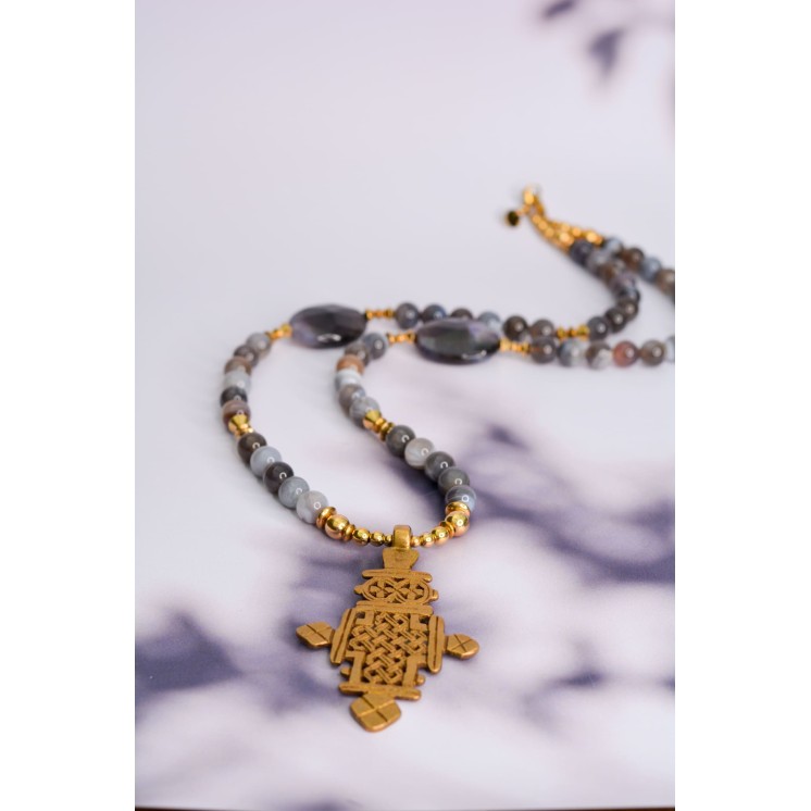 Collier ethnique- Croix éthiopienne - Grenat