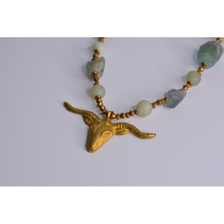 Collier ethnique- tête de buffle - Jaspe serpent