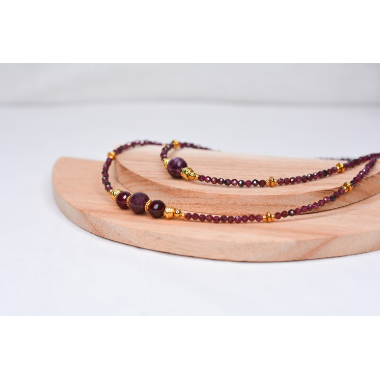 Collier EMY 3B Grenat à Facettes 75€ | Perles Naturelles Acier Doré 38cm