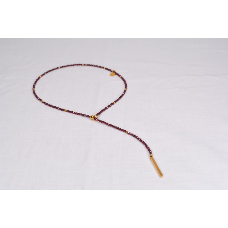 Collier ELO en Grenat à Facettes 85€ | Perles Naturelles Acier Doré 57cm