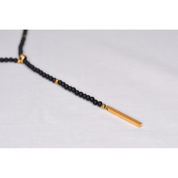 Collier ELO en Onyx Noir 85€ | Perles Naturelles Acier Doré 57cm