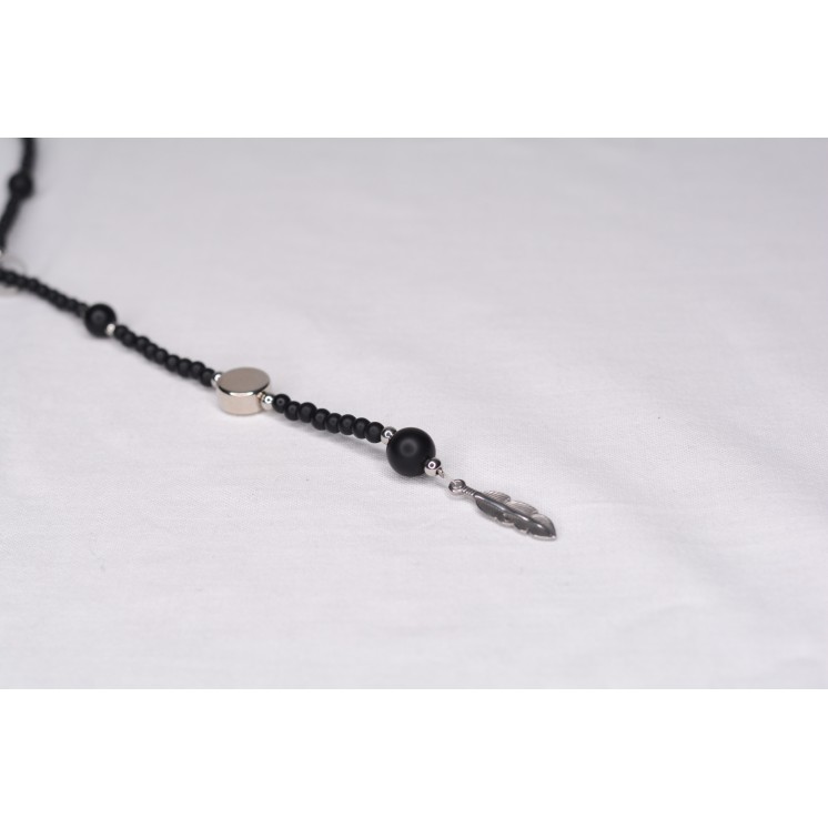 Sautoir LYA Onyx Mat Pendentif Plume 99€ | Perles Naturelles Acier Argent