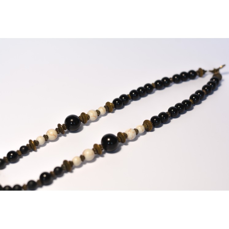 Collier Ethnique - Petit Modèle Ganesh - Onyx noire et Howlite