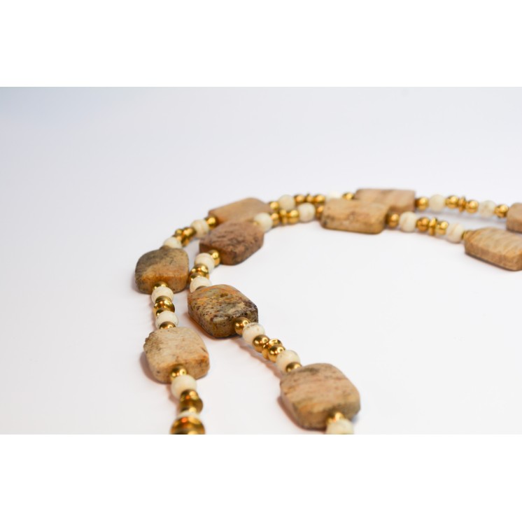 Collection Ethnique - EVENTAIL HOWLITE ET CORAIL FOSSILE