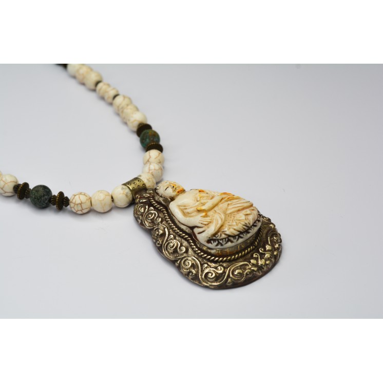 Collection Ethnique - BOUDDHA GM HOWLITE ET TURQUOISE AFRICAINE