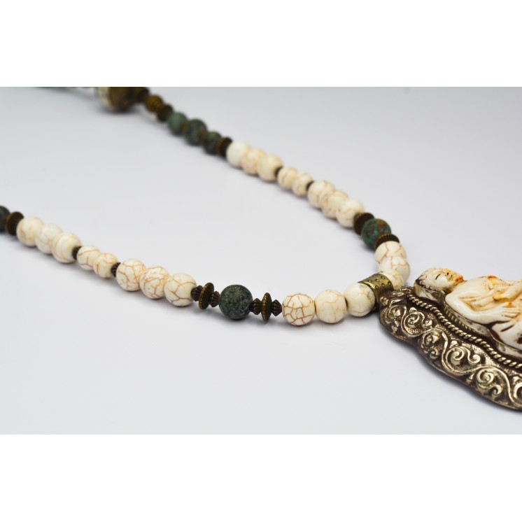 Collection Ethnique - BOUDDHA GM HOWLITE ET TURQUOISE AFRICAINE
