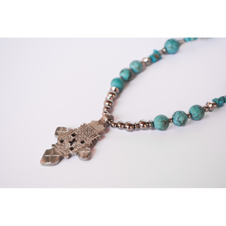 Collier ethnique- Croix éthiopienne - Grenat
