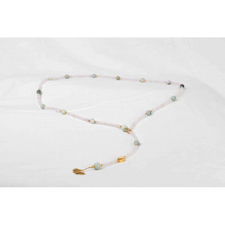 Collier LYA - Pendentif Fleur de Ginkgo biloba en Quartz rose et Jade