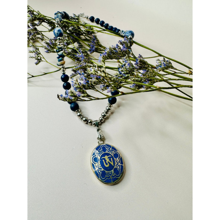 Collier Ethnique - Collier Om - Lapis-lazuli et Sodalite